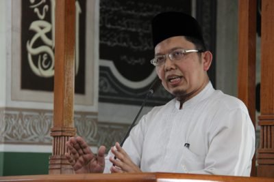 Dosen Uhamka Tuding Orang Dekat Presiden dan Mayoritas Kader PDIP Sebagai PKI Dosen Uhamka Tuding Orang Dekat Presiden dan Mayoritas Kader PDIP Sebagai PKI