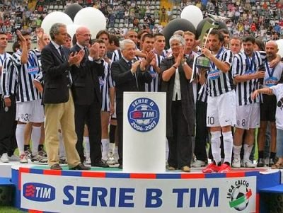 14 Juli 2006: Dua Titel Scudetto Juventus Dilucuti, Sekaligus Degradasi Ke Serie B 14 Juli 2006: Dua Titel Scudetto Juventus Dilucuti, Sekaligus Degradasi Ke Serie B