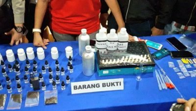 Pelaku Jual Narkoba Vape Liquid Lewat Instagram Pelaku Jual Narkoba Vape Liquid Lewat Instagram