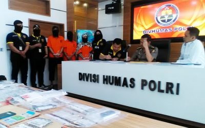 Sindikat Saracen Dagang Konten Isu SARA di Sosmed Dengan Bayaran Minimal 75 Juta Sindikat Saracen Dagang Konten Isu SARA di Sosmed Dengan Bayaran Minimal 75 Juta