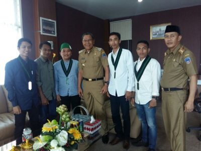 Silaturahmi Dengan Bupati, HMI Tegaskan Kesiapan Memajukan Kabupaten Kolaka Silaturahmi Dengan Bupati, HMI Tegaskan Kesiapan Memajukan Kabupaten Kolaka