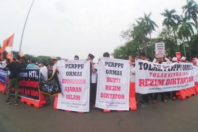 Perppu Keormasan Kejar Tayang Hingga Akhir Oktober Perppu Keormasan Kejar Tayang Hingga Akhir Oktober