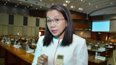 DPR Minta Aparat Kepolisian Perketat Peredaran Miras dari Sumbernya DPR Minta Aparat Kepolisian Perketat Peredaran Miras dari Sumbernya