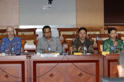 Rapat dengan Komisi I, Perwakilan Facebook Indonesia Meminta Maaf dan Janjikan Tiga Hal Ini Rapat dengan Komisi I, Perwakilan Facebook Indonesia Meminta Maaf dan Janjikan Tiga Hal Ini