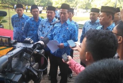 Kementan RI Black List dan Cabut Izin 5 Perusahaan ‘Nakal’ Importir Bawang Putih Kementan RI Black List dan Cabut Izin 5 Perusahaan ‘Nakal’ Importir Bawang Putih