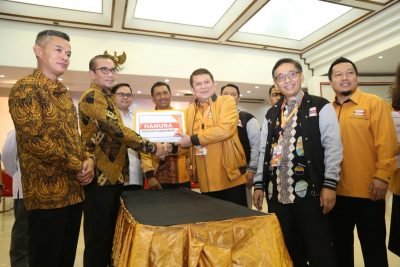 Sejumlah Tokoh Elitnya Tidak Nyaleg, Hanura Beri Kesempatan Anak-Anak Muda Caleg DPR Sejumlah Tokoh Elitnya Tidak Nyaleg, Hanura Beri Kesempatan Anak-Anak Muda Caleg DPR