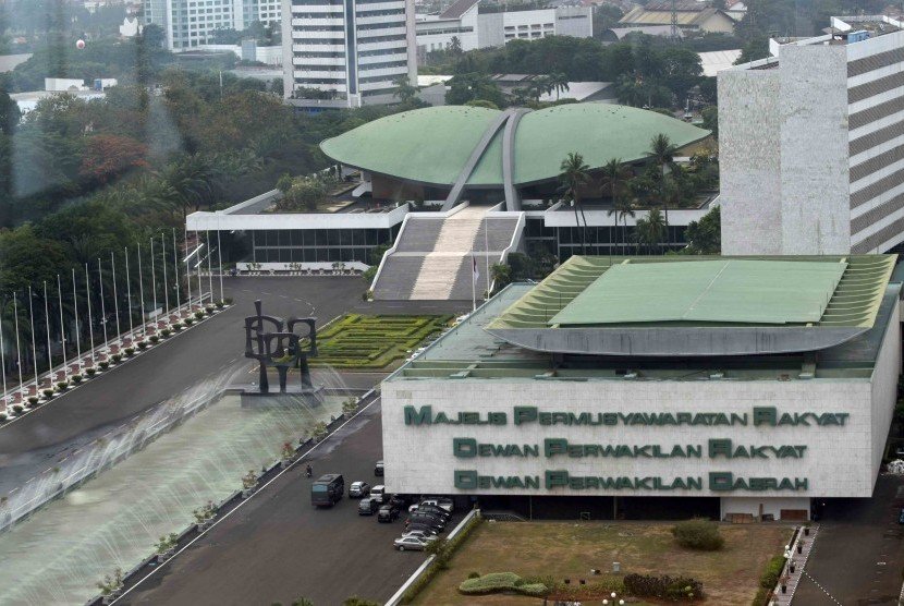 Daftar Lengkap 575 Anggota DPR RI Terpilih 2019-2024 Daftar Lengkap 575 Anggota DPR RI Terpilih 2019-2024